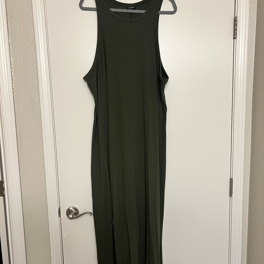 Torrid Dark Green Sleeveless Maxi Dress